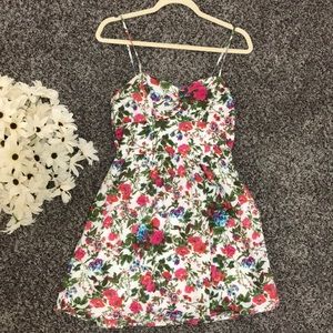Floral Dress, Size Medium